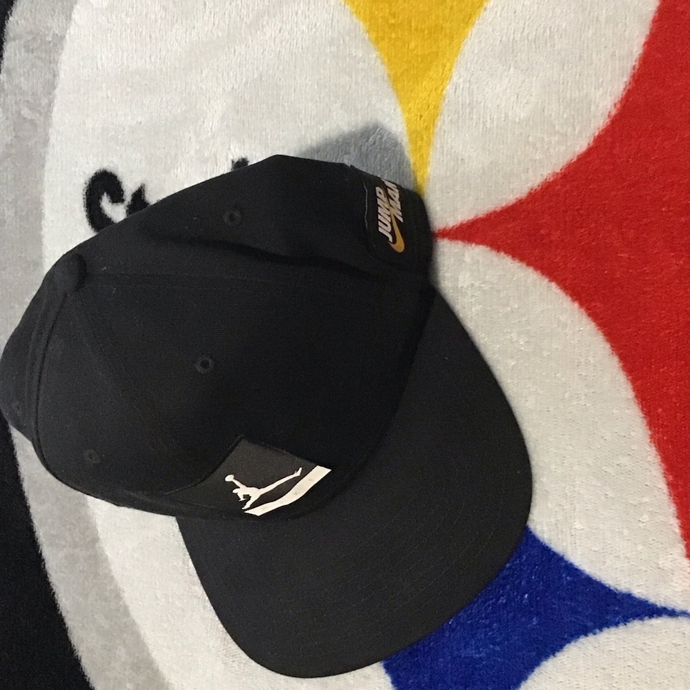 Jordan Black Cap with Iconic Logo